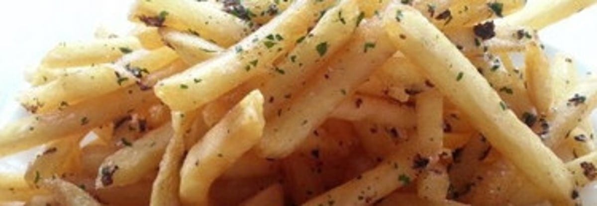 Parmesan Truffle Fries with Garlic Aioli Sauce.