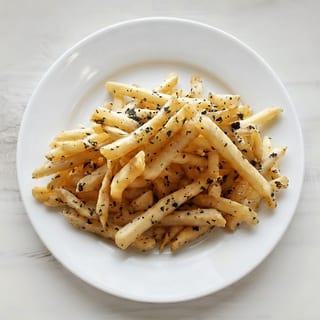Parmesan Truffle Fries with Garlic Aioli Sauce